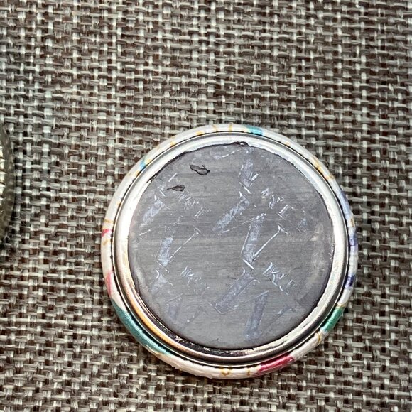 Magnabilities Interchangeable Pendant 1.25 In Round Silver Floral Pink Silver - Picture 5 of 6